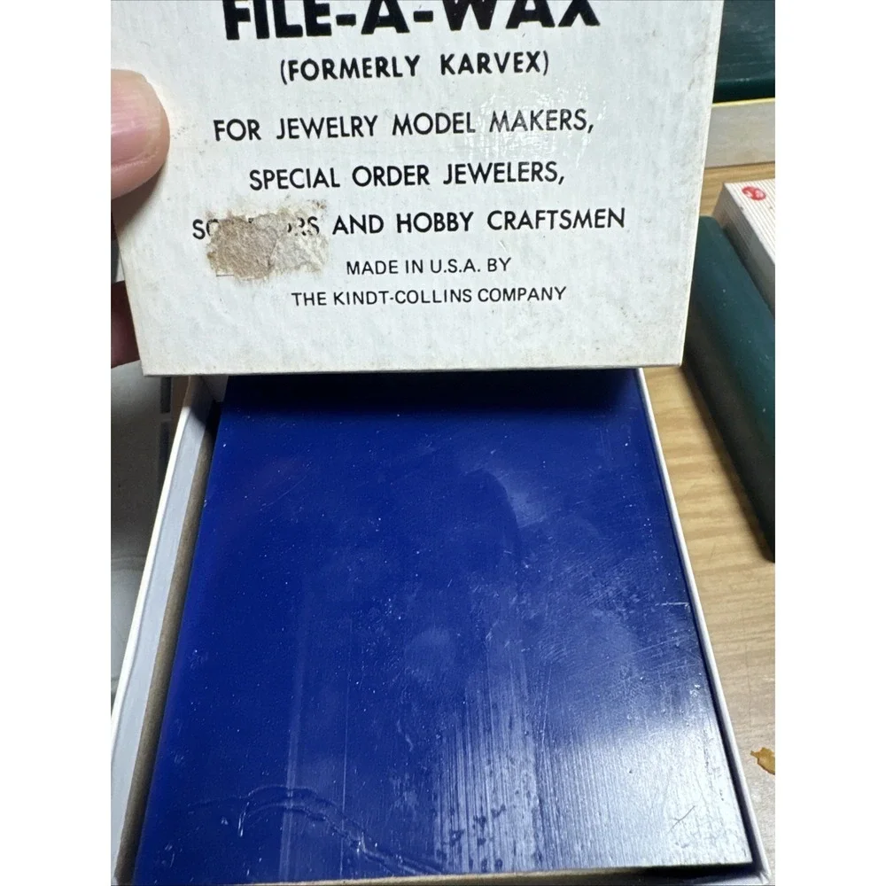 Ferris File-a-wax Lot Mix Blue Green Tube Bricks Block